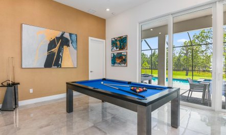 Sunshine in the Attic 7