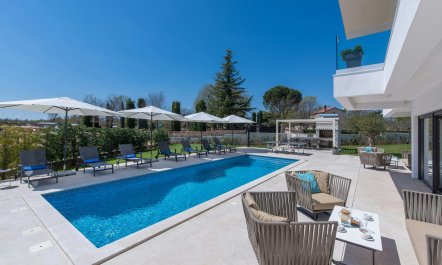 Mediterranean Ivory 2