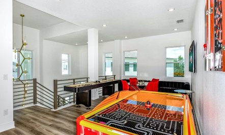 Shimmering Horizon 5