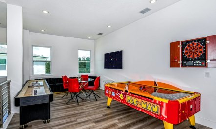 Shimmering Horizon 7