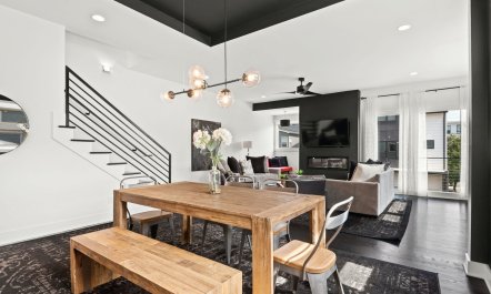 Luxury Oasis Retreat 4