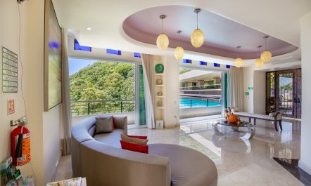 The Waterfall Villa 6