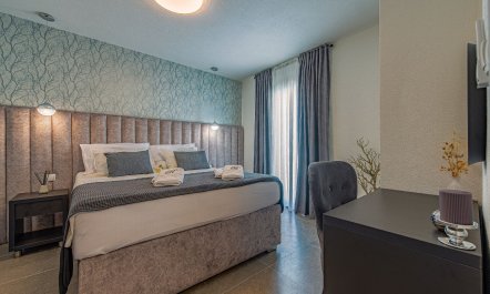 Seaview Hideout 5