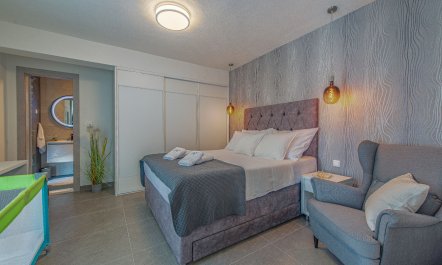 Seaview Hideout 4