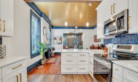 Historical Hideout 4