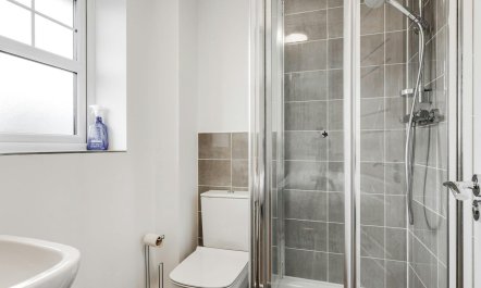 Kirkby's Cosy Corner 4