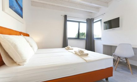 The Mountain's Rest 5