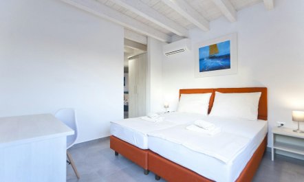 The Mountain's Rest 4