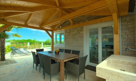 A Glance from the Peak 2