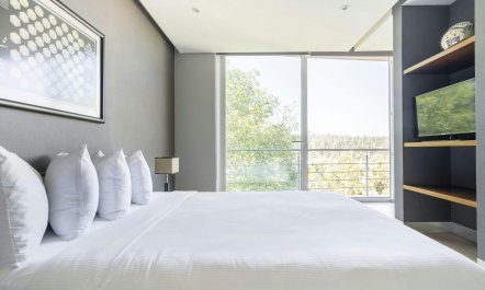 The Missionary's Retreat 0