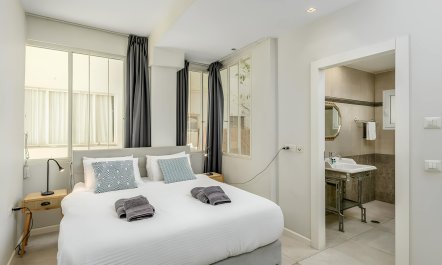 Urban Oasis Retreat 4