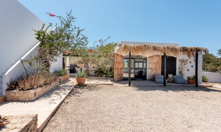 The Chilled Beach Club