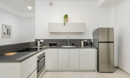 Charming Nachlaot Retreat 4