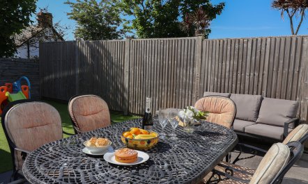 Rosebank Cottage 2