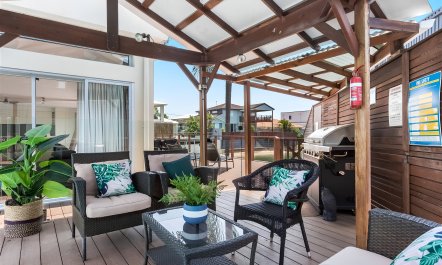 Waterfront Serenity 0