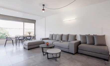 Mediterranean Minimalism