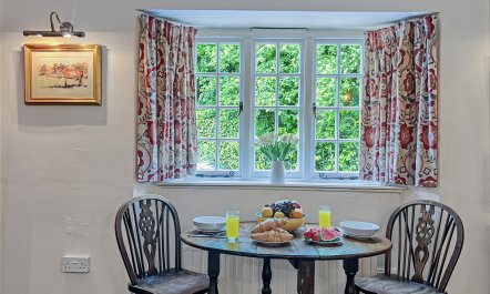 Ruffles Cottage, Dunster 3
