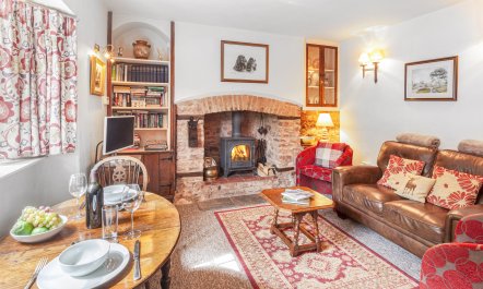 Ruffles Cottage, Dunster 1