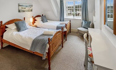 Harbour House Apartment, Porlock Weir 6