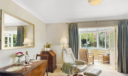 The Pippins, Old Cleeve 4