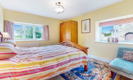 The Wool Barn, Simonsbath 4