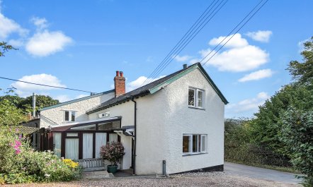 Forge Cottage, Wootton Courtenay 4