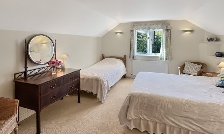 Forge Cottage, Wootton Courtenay 5