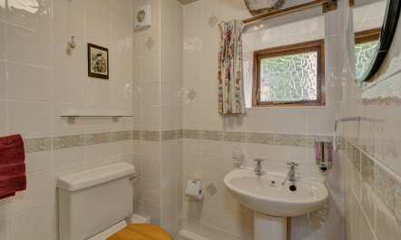 Cleeve Apartment, Near Dunster 3