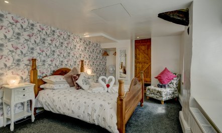 Hartford Cottage, West Anstey 1