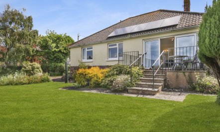 Meadow View, Blue Anchor