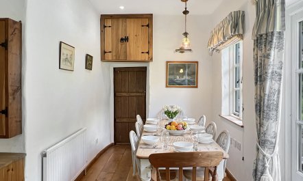 Bratton Mill Farmhouse, Bratton Fleming 3