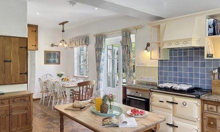 Bratton Mill Farmhouse, Bratton Fleming 2