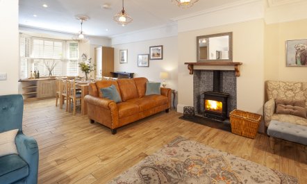 The Dog House, Porlock 1