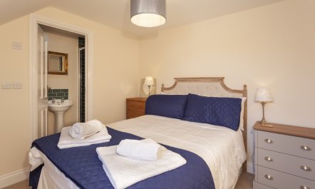 The Dog House, Porlock 8
