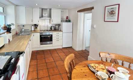Magnolia Cottage, Porlock 4