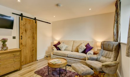 The Pony Stalls, Brompton Regis 9