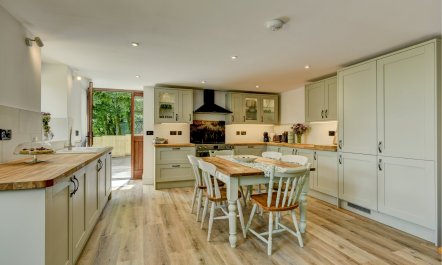 The Pony Stalls, Brompton Regis 7