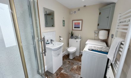 Pip's Corner, Lynton 9