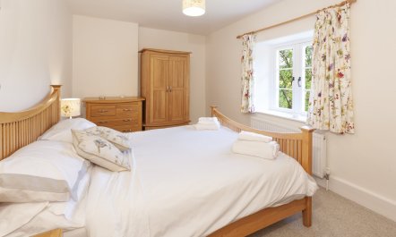 One Lower Spire Cottage, Liscombe 4