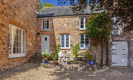 East Harwood Farm Cottage, Timberscombe