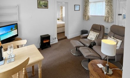 Rose Cottage, Woodcombe 3