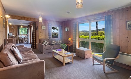 Holly Lodge 3 Bedrooms 3