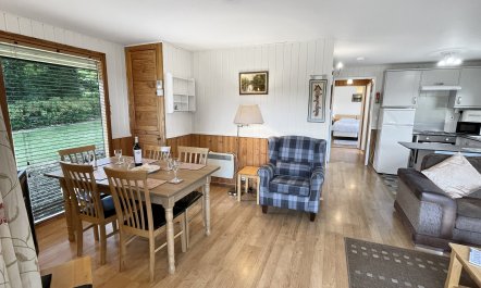 Laburnum Lodge ♿ 3