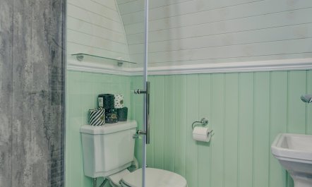 Little House in the Big Woods, Brendon Hill 5