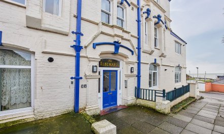 Apartment 5, The Albemarle 4