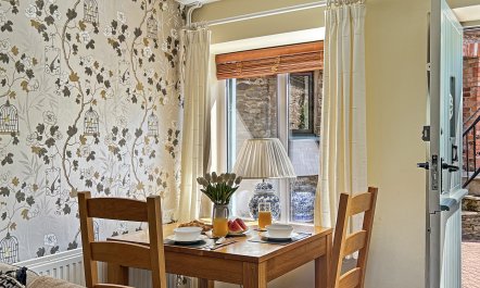 Bantam Cottage 1