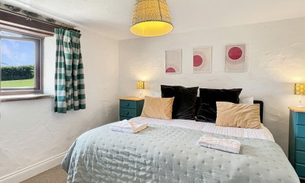 Kiri Cottage, Hawkridge 3