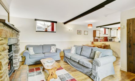 Stable Cottage, Wheddon Cross 3