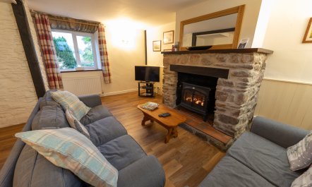 Stable Cottage, Wheddon Cross 3