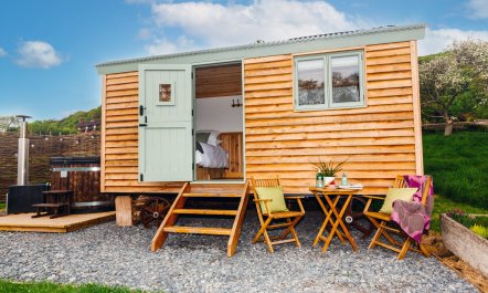 Bramley Hut, Allerford 2